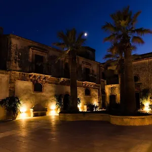 3* Station touristique Borgo Del Carato